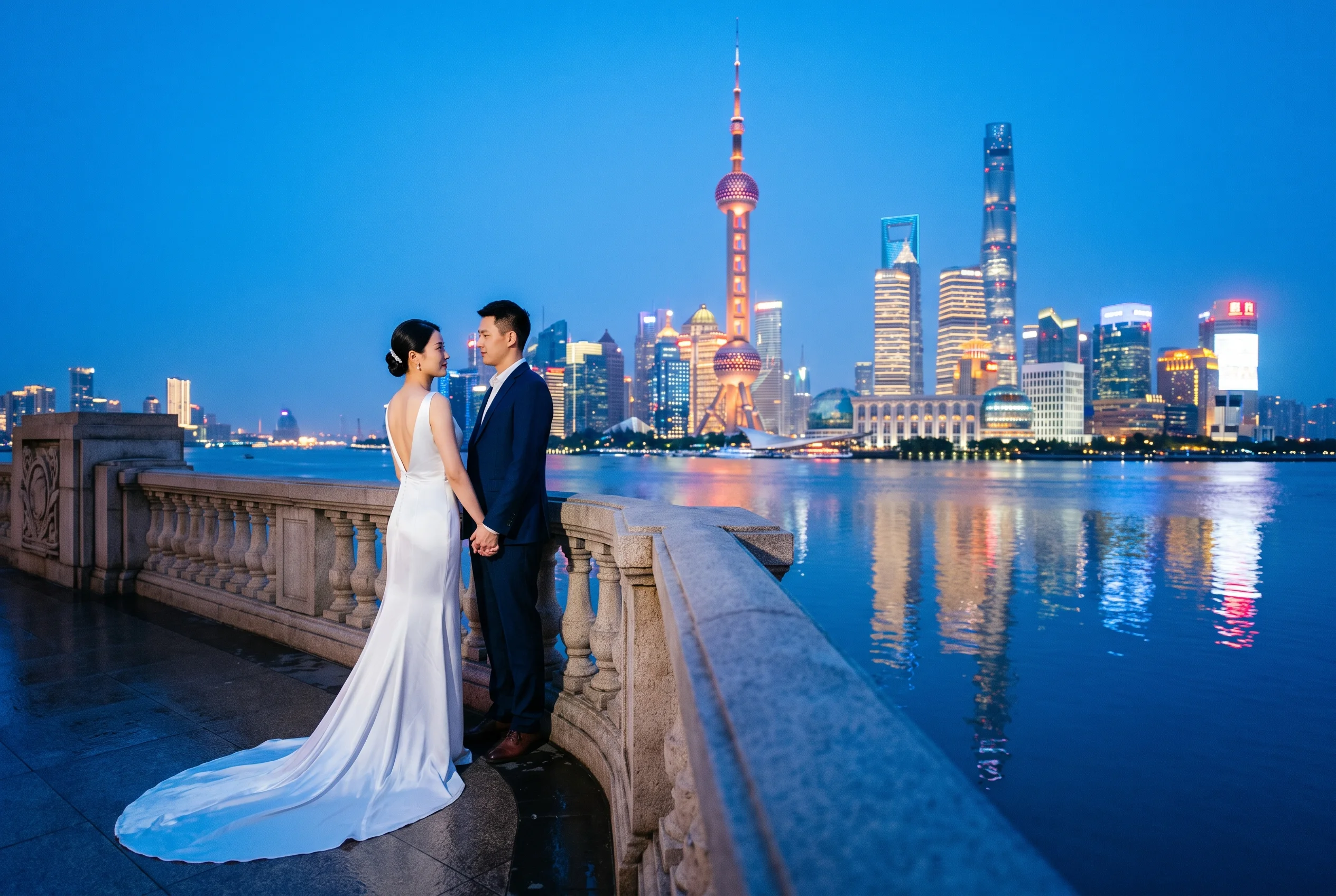 China wedding portrait — shanghai bund