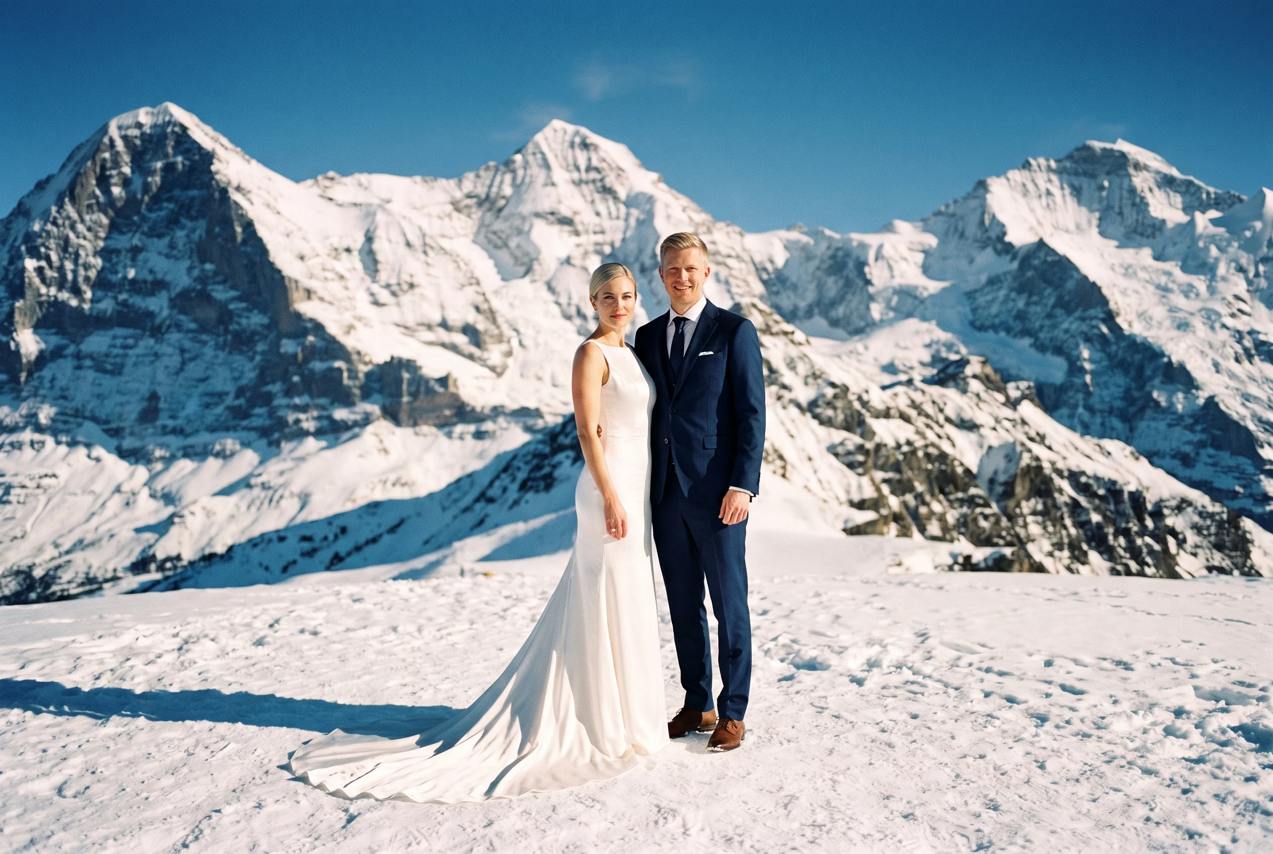 Switzerland wedding portrait — jungfraujoch